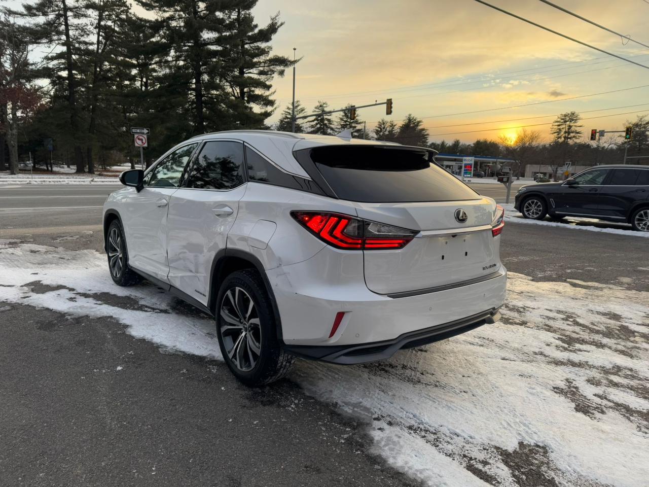 2T2BGMCAXKC038467 - 2019 Lexus rx 450h ba