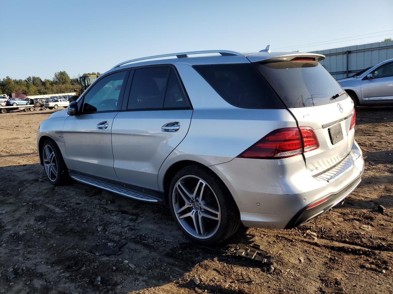 4JGDA6EB2JB127118 - 2018 Mercedes-benz gle 43 amg