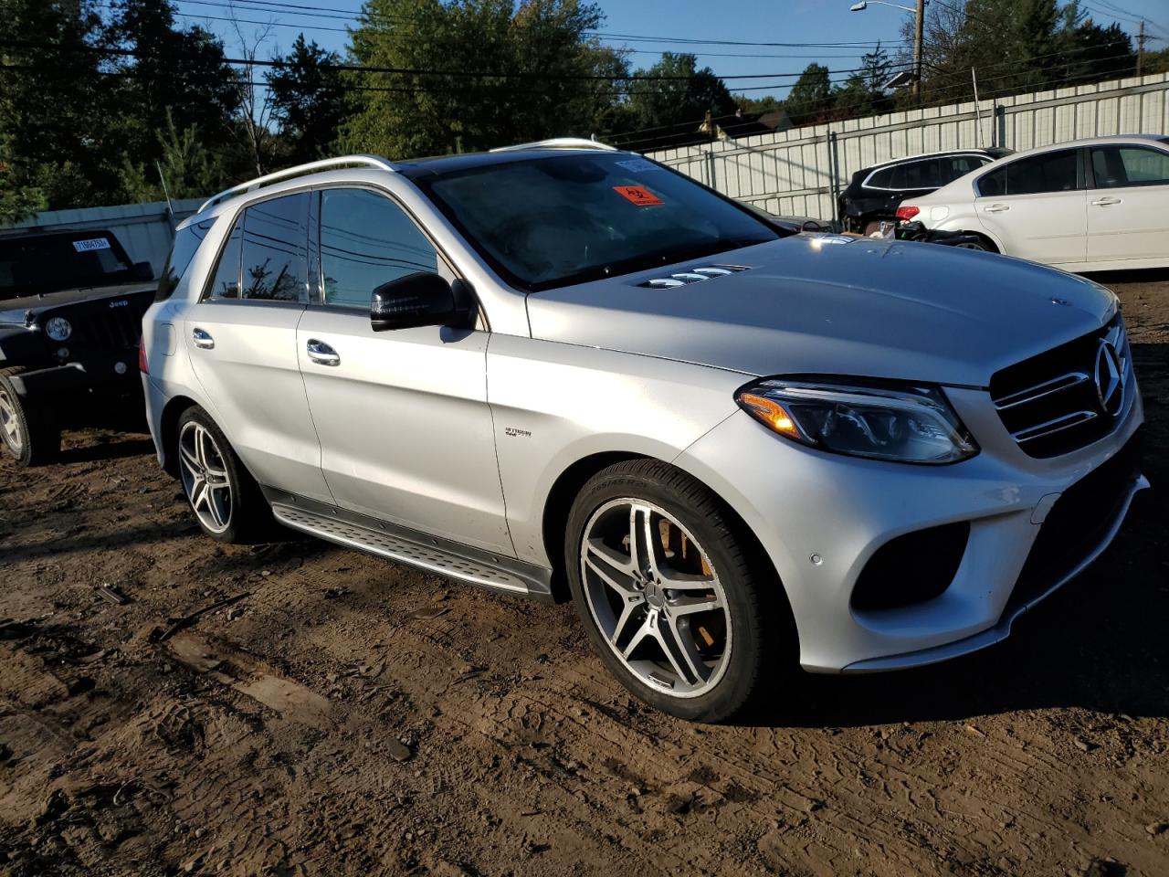 4JGDA6EB2JB127118 - 2018 Mercedes-benz gle 43 amg