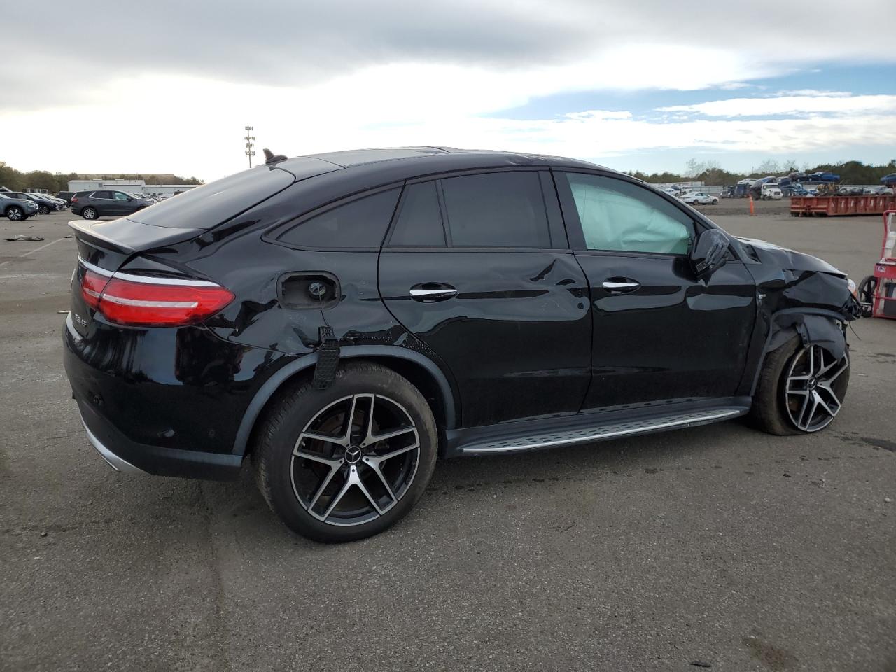 4JGED6EB4KA152198 - 2019 Mercedes-benz gle coupe