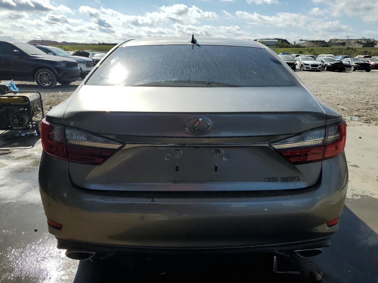 58ABK1GG9JU101788 - 2018 Lexus es 350