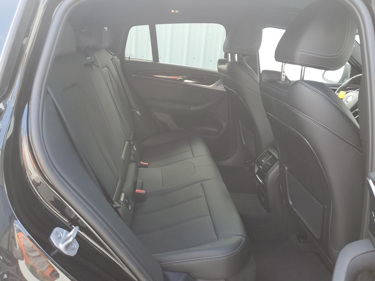 5UX33DT08R9X12108 - 2024 Bmw x4 xdrive3