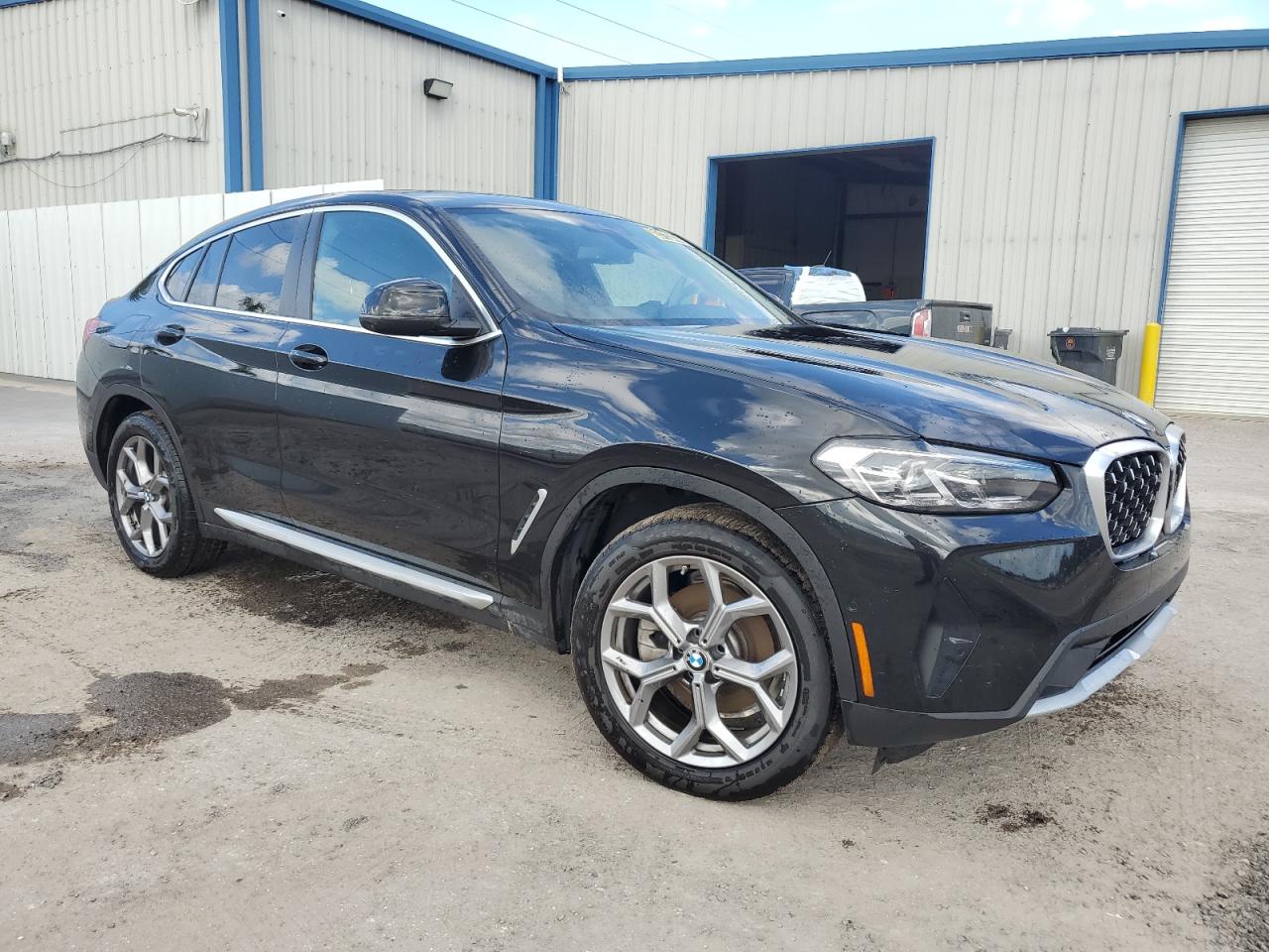5UX33DT08R9X12108 - 2024 Bmw x4 xdrive3