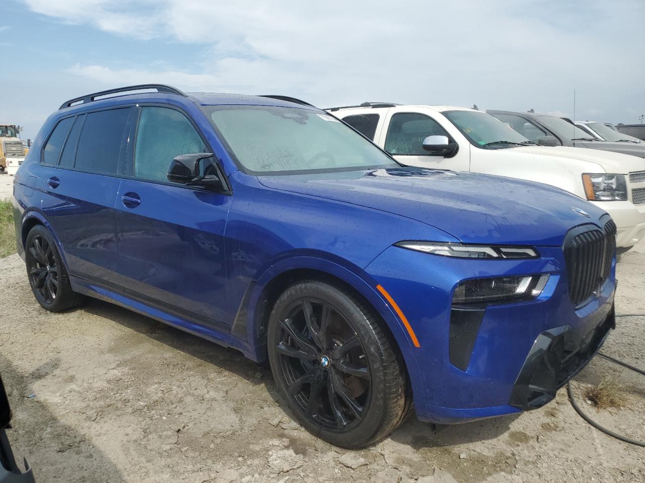 5UX33EM03R9T68577 - 2024 Bmw X7