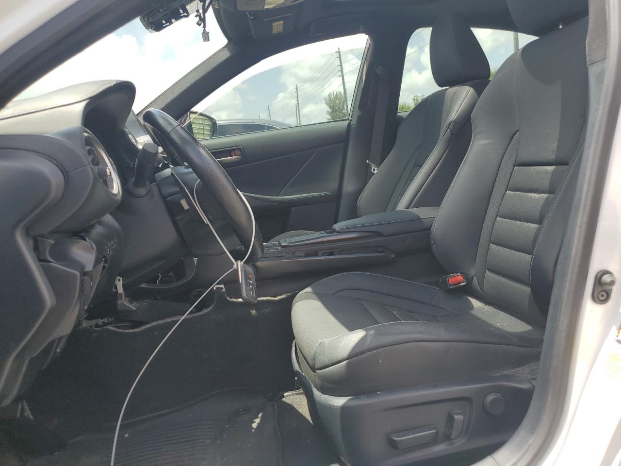 JTHGZ1B26M5047095 - 2021 Lexus is 350 f-s
