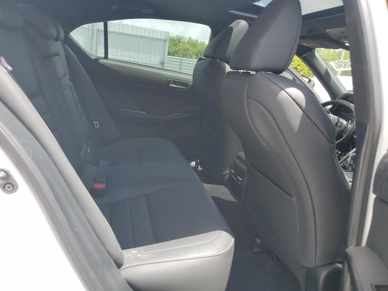 JTHGZ1B26M5047095 - 2021 Lexus is 350 f-s