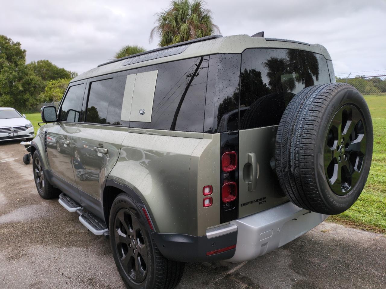 SALEP7EU2P2112487 - 2023 Land rover Defender