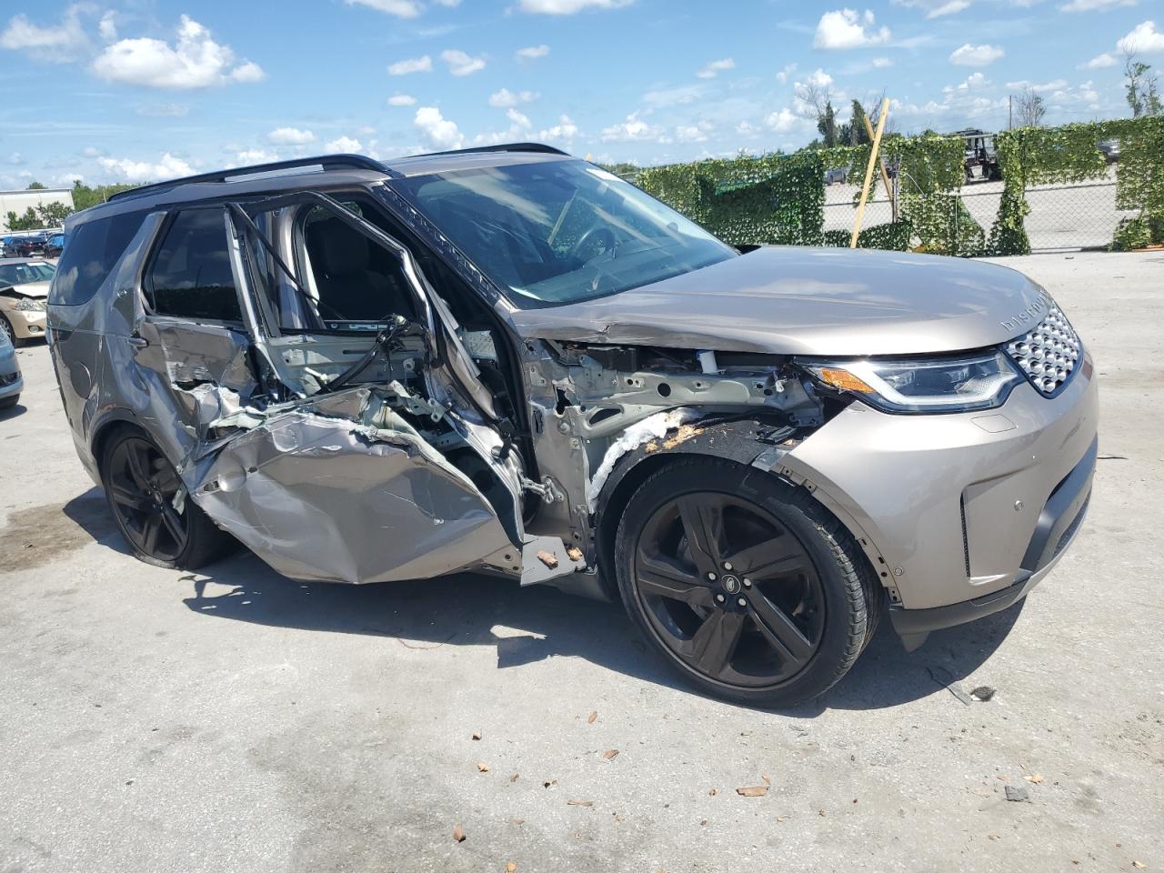 SALRJ2EXXP2465558 - 2023 Land rover discovery