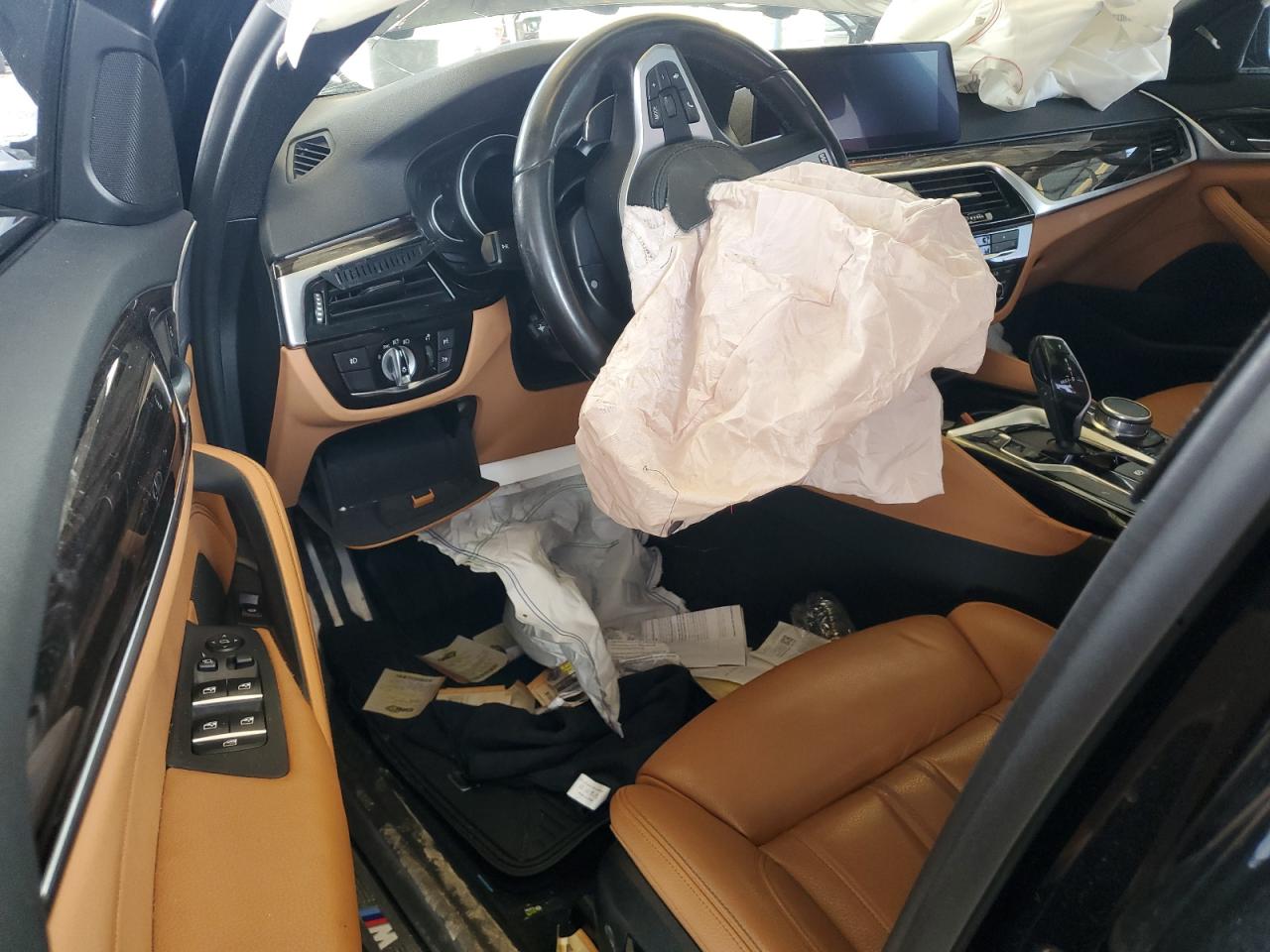 WBAJE7C51KWW39927 - 2019 Bmw 540 xi