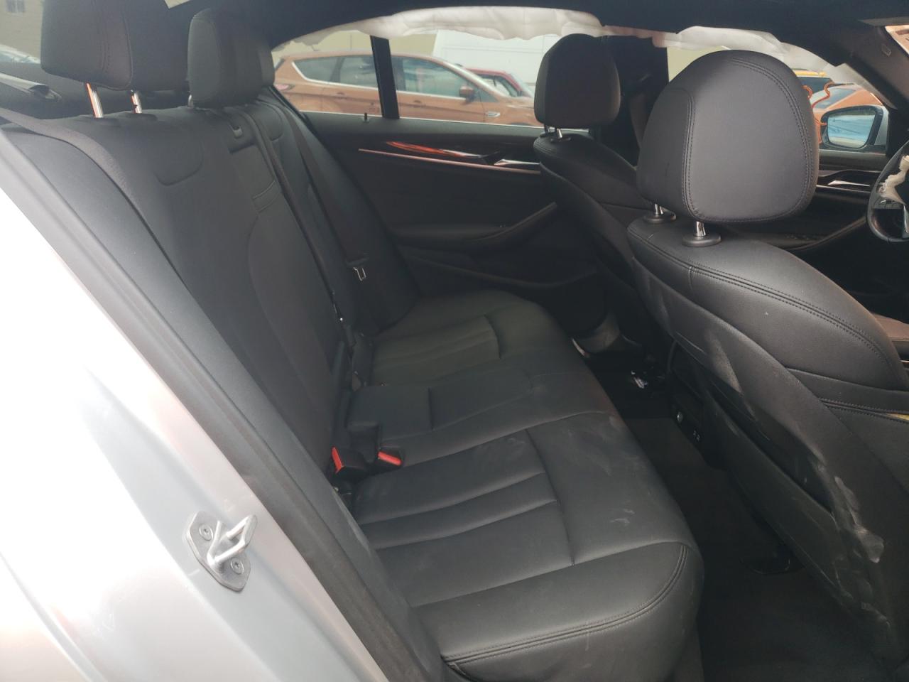 WBAJR3C08LCE60131 - 2020 Bmw 530 i