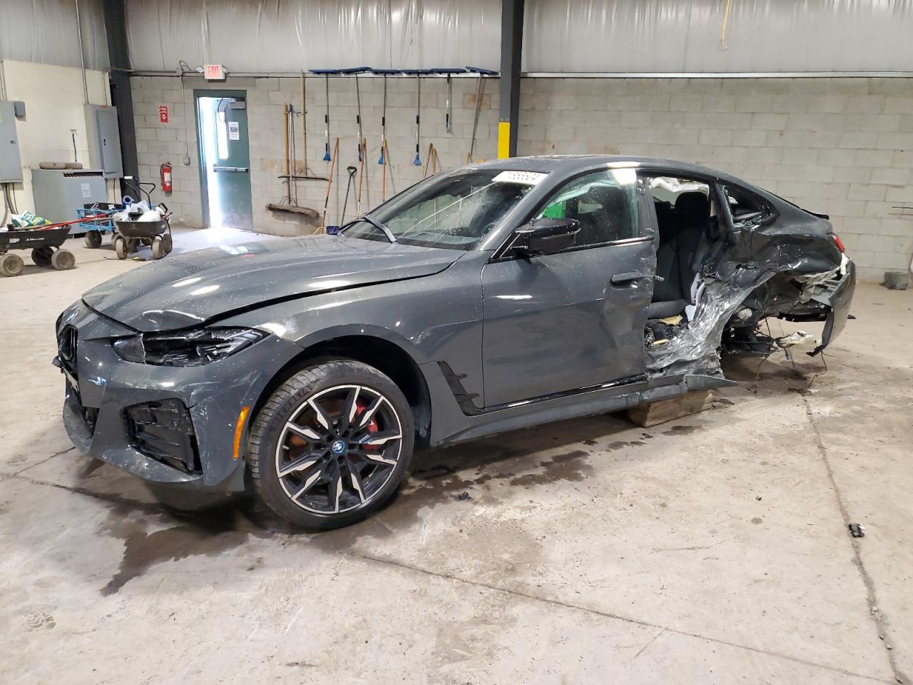 WBY33AW07PFP23898 - 2023 Bmw i4 m50
