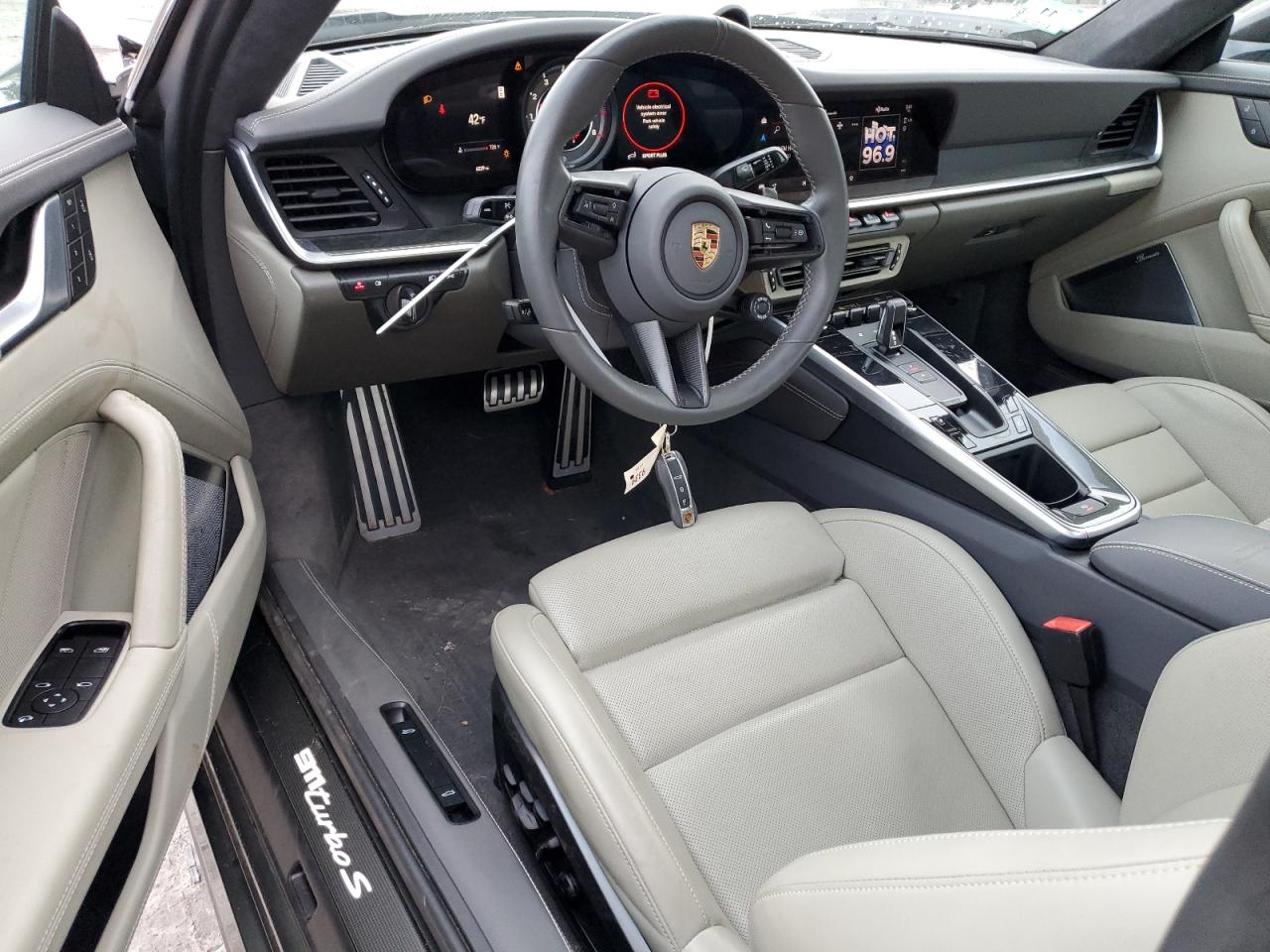 WP0AD2A95NS255031 - 2022 Porsche 911 turbo