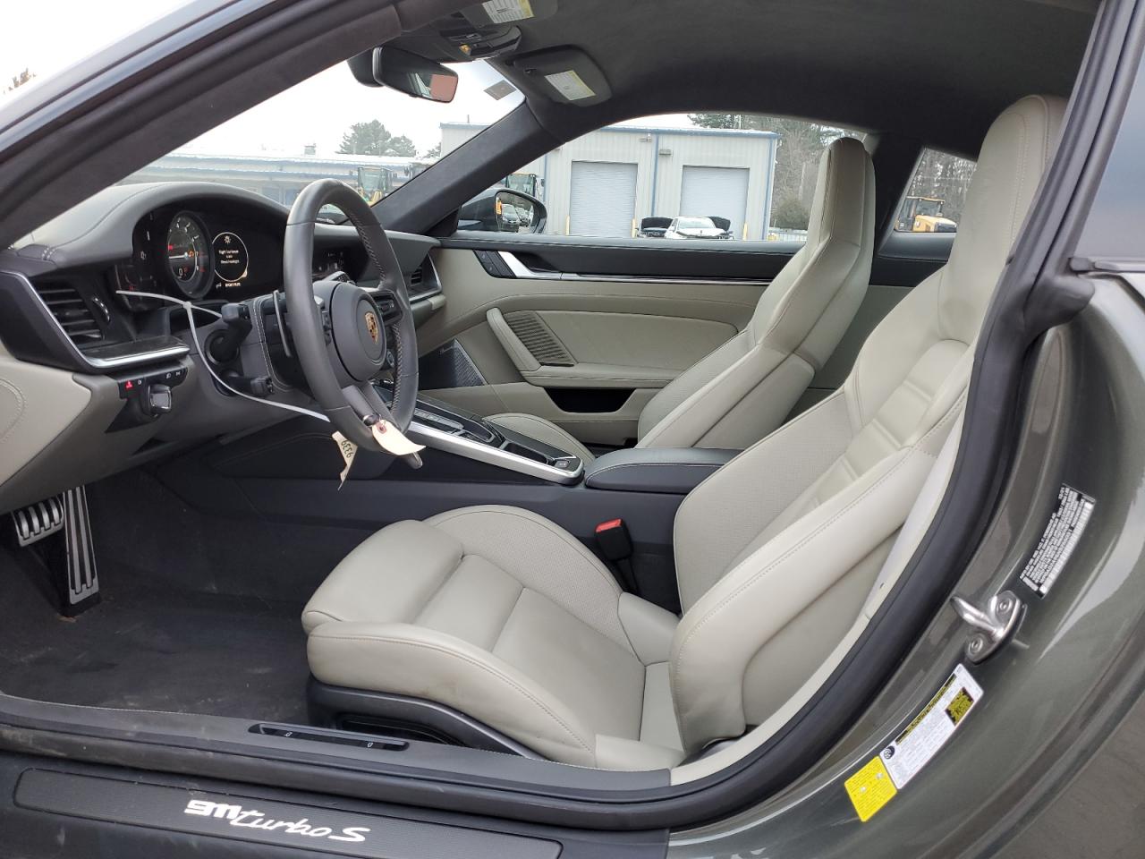 WP0AD2A95NS255031 - 2022 Porsche 911 turbo